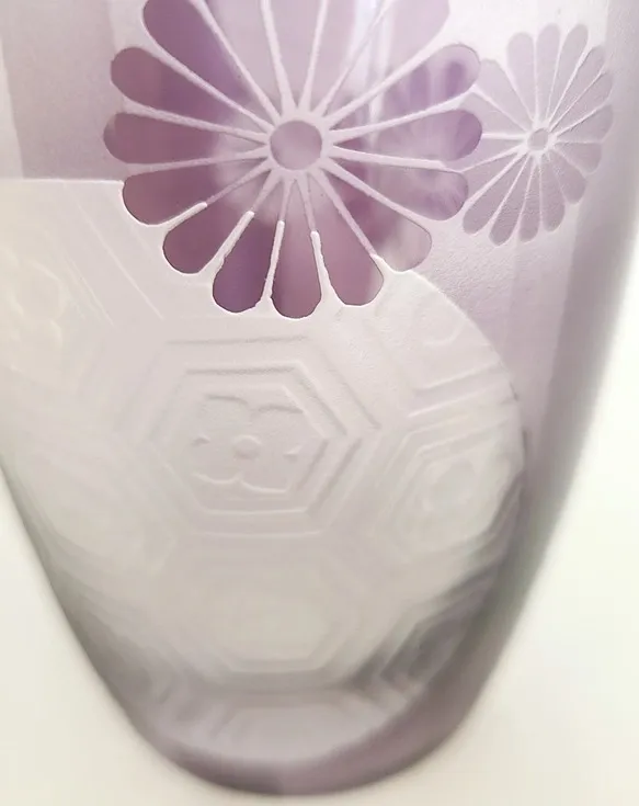菊と和文様の片口徳利